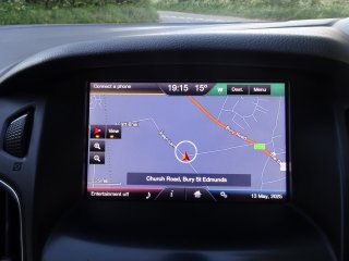 /photos/10736/89558b3f-353f-8634-fedf-0e277bd5d60b_i320x240.jpg